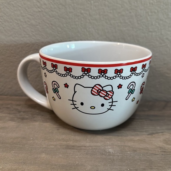 Hello Kitty Other - SALE! Hello Kitty Christmas Mug